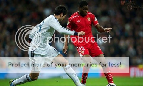 [Image: watermarked-kondogbia2882013_zps8d9b98a8.jpg]